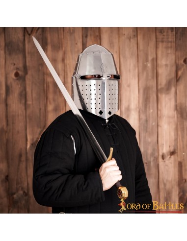 LOB Le grand casque de Sir Richard Pembridge Doublure rembourrée du 14ème siècle