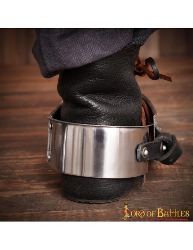 LOB PÉS ARMADURA SABATONS CAVALEIRO MEDIEVAL SEC XIV E XV