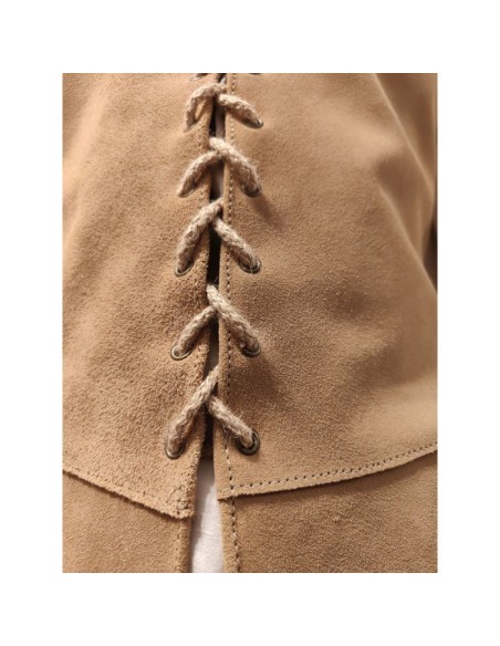 ALQUILER/ TRAJE EN CUERO SIGLO XVII