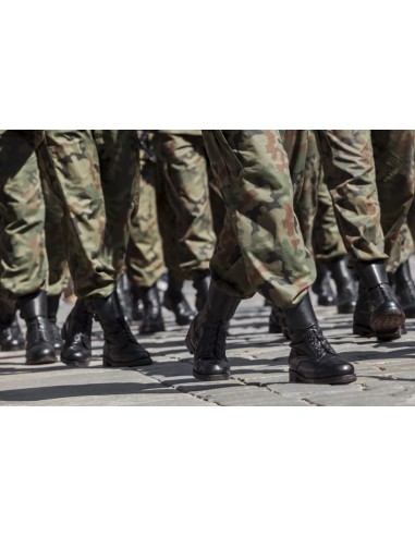 ALUGUER/ CALÇADO MILITAR (VÁRIOS)