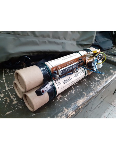 ALUGUER/ RÉPLICA BOMBAS E EXPLOSIVOS » ADEREÇOS NÃO FUNCIONAIS